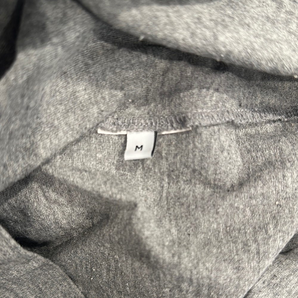Balenciaga Gray T-Shirt - Picture 2 of 3